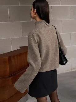 Ribbed Turtleneck Short Sweater