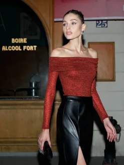 Romance Off-Shoulder Purl Top