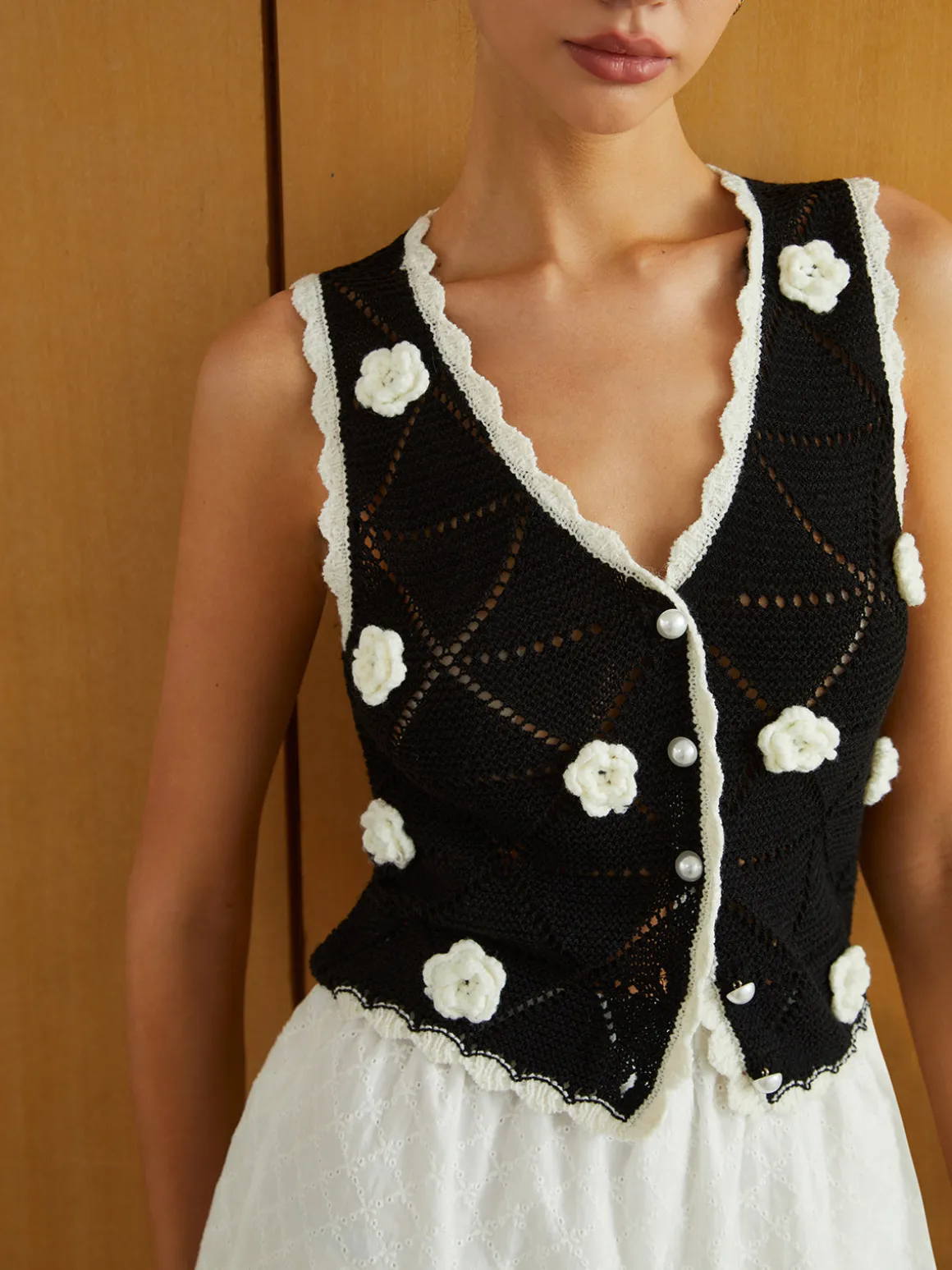 Rosette Decor Sweater Vest