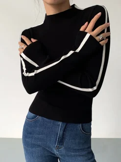 Round Neck Contrast Trim Slim Knit Top