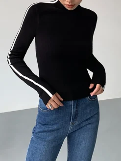 Round Neck Contrast Trim Slim Knit Top