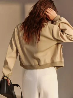 Round Neck Pockets Jacket