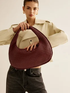 Rounded Woven Zipper Handbag