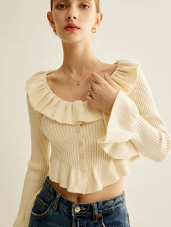 Ruffle Button Knit Top