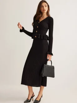 Ruffle Slim Sweater Dress