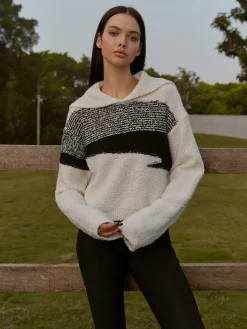 Sailor-Collar Color Block Short Sweater