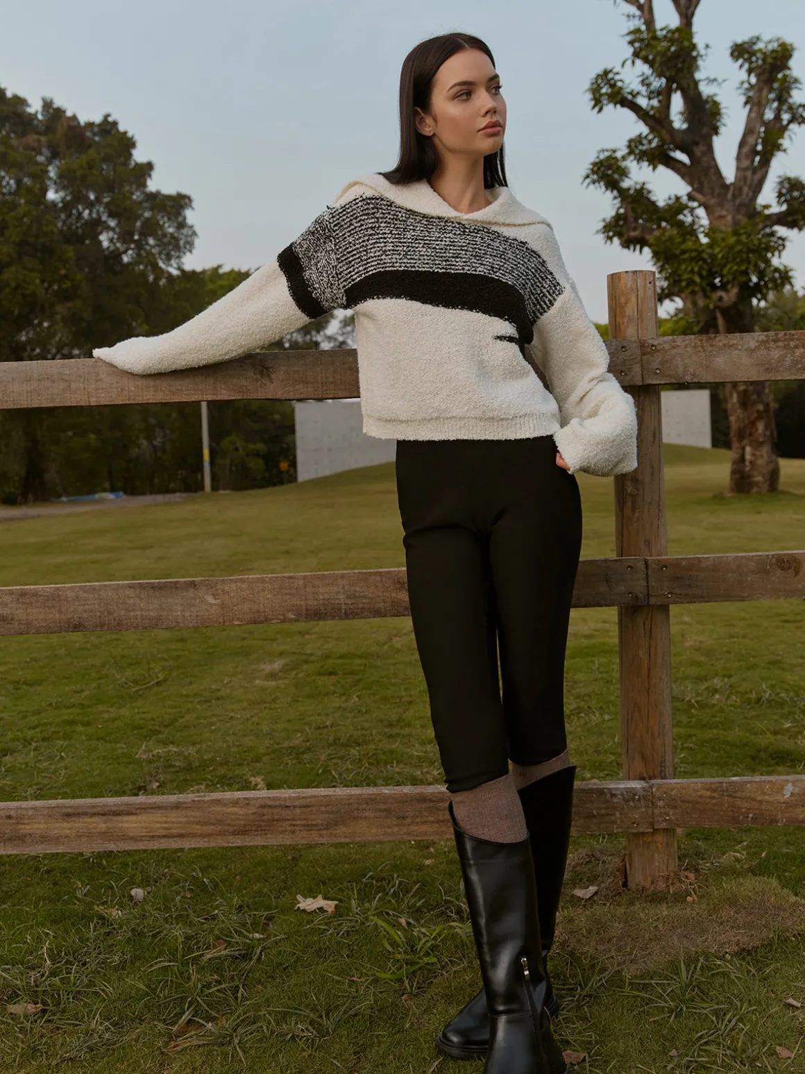 Sailor-Collar Color Block Short Sweater