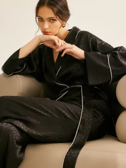 Satin Contrast Piping Belted Pants Set