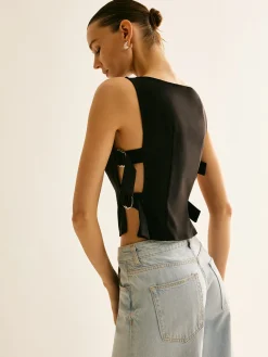 Side-Buckle Sexy Crop Tank Top