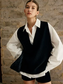 Single Piece Plain Sweater Vest