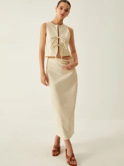 Sleeveless Tie Front Vest