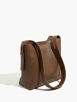 Soft-Buckle Piping Bucket Bag