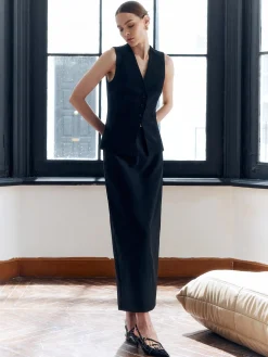 Solid Back Split Button V-Neck Vest