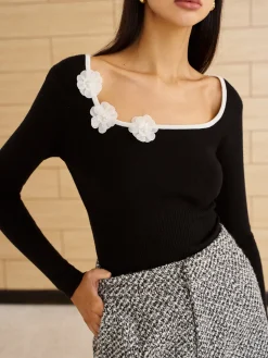 Square Neck 3D Flower Knit Top