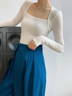 Square Neck Solid Long Sleeve Shirt