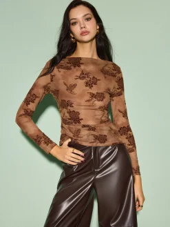 Straight Neck Velvet Floral T-Shirt