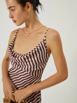 Stripe Low Cut Slim Long Dress