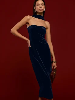 Sweetheart Backless Velvet Dress