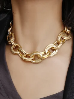 Thick Golden Link Necklace