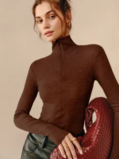 Turtleneck Ribbed Zipper Blouse