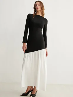 Two-Tone Chiffon Panel Jersey Pleated Dress
