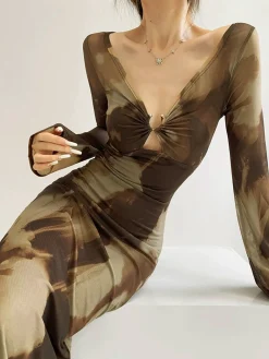 U-Ring Ombre Slim Dress