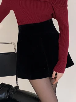 Velvet Wide-Leg Shorts