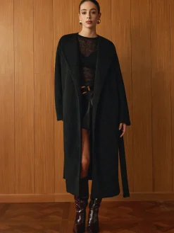 Versatile Belted Warm Coat With Scarf