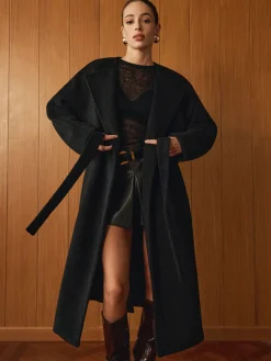 Versatile Belted Warm Coat With Scarf