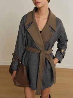 Versatile Contrast Collar Belted Wool Coat