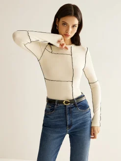 Versatile Contrast Piping Jersey Blouse