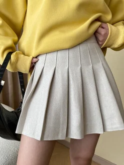 Versatile Pleated Mini Skirt