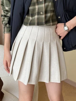 Versatile Pleated Mini Skirt
