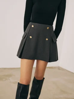 Versatile Side Pleated Mini Skirt