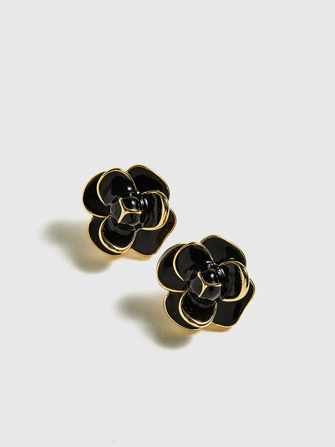 Vintage Camellia Flower Stud Earrings