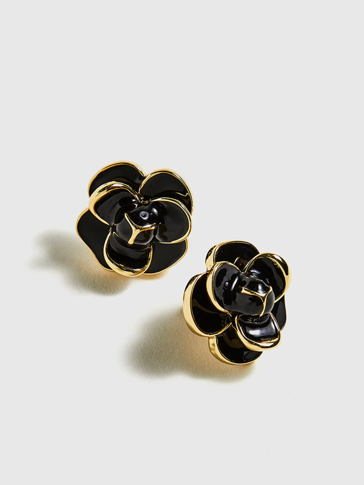 Vintage Camellia Flower Stud Earrings