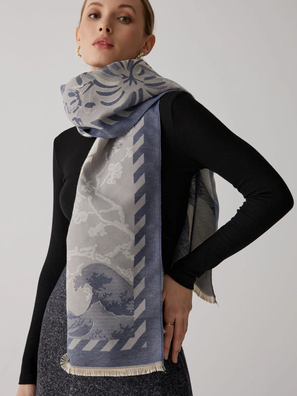 Vintage Plant Flower Jacquard Cotton Scarf