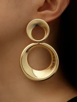 Vintage Round Bold Pendant Earrings