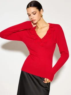 V-Neck 3D Flower Skinny Knit Top