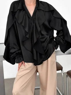 V-Neck Ruffle Thin Blouse
