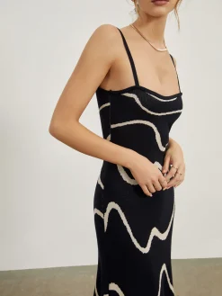Wavy Print Strap Midi Dress