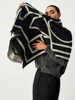 Wool Blend Geometric Pattern Scarf