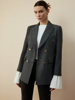Wool-Blend Chevron Tweed Fit Blazer