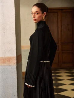 Wool-Blend Contrast Binding Ribbed Knit Top